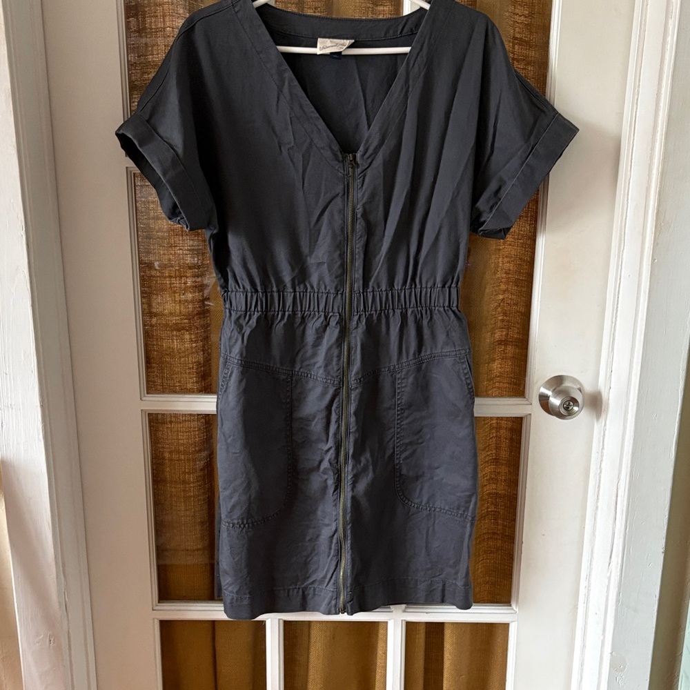 Universal Thread Charcoal Short Sleeve Dress